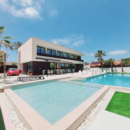 Inmovecos Villa Gawy 라망가델마르메노 외부 사진